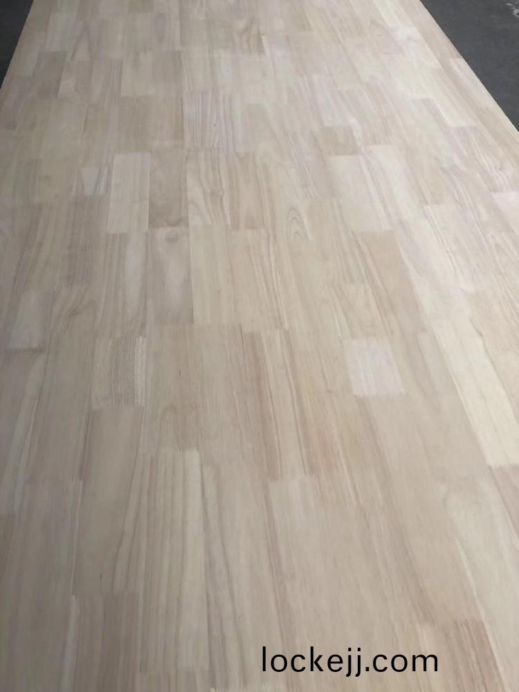 我國橡(xiang)膠木(mu)産(chan)業(ye)鋸材年(nian)消(xiao)費(fei)量(liang)大(da)約(yue)在(zai)60···